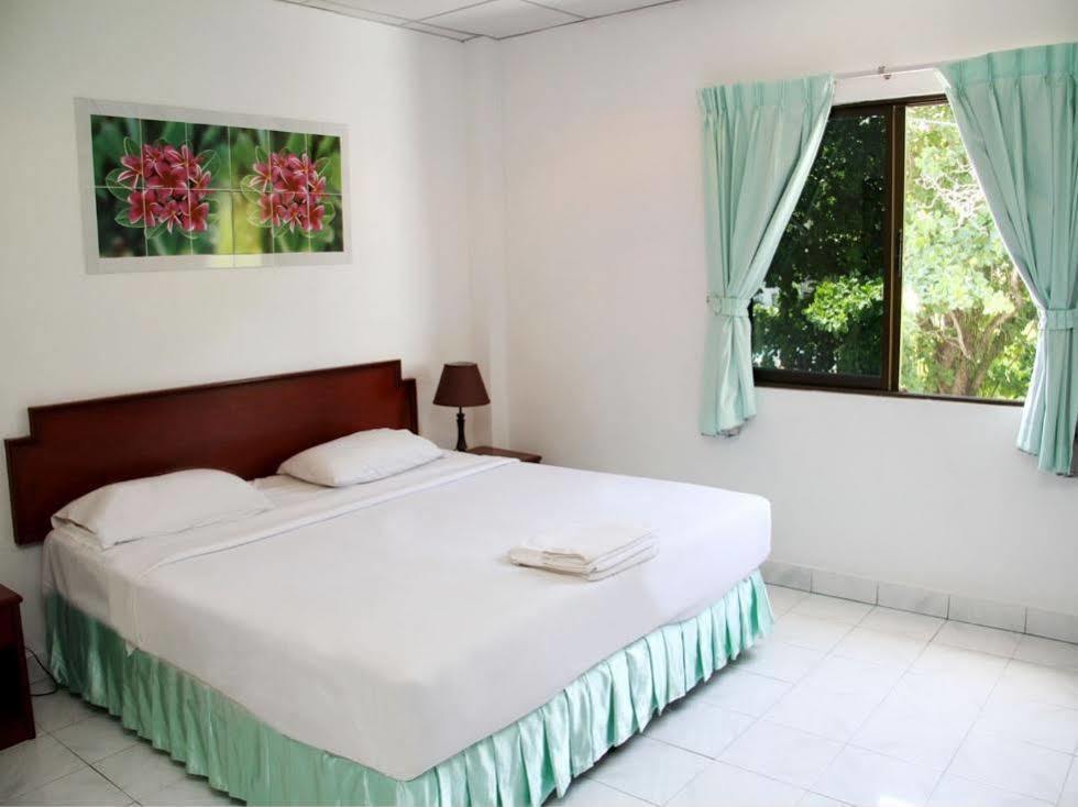 Welcome Inn Hotel @ Karon Beach. Single Room From Only 500 Baht Phuket Dış mekan fotoğraf