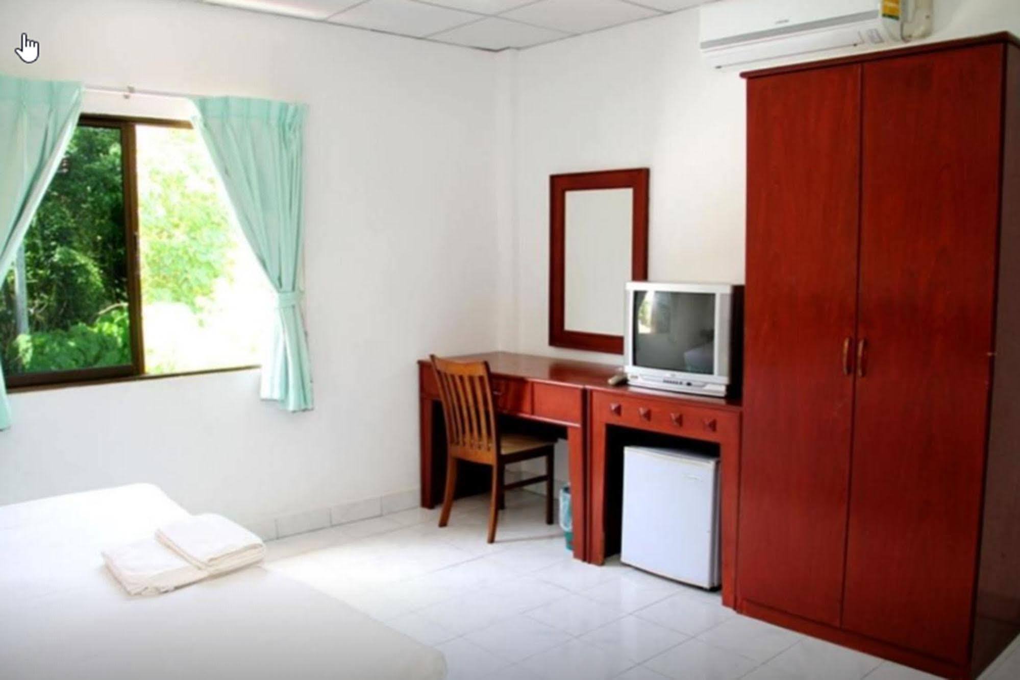Welcome Inn Hotel @ Karon Beach. Single Room From Only 500 Baht Phuket Dış mekan fotoğraf