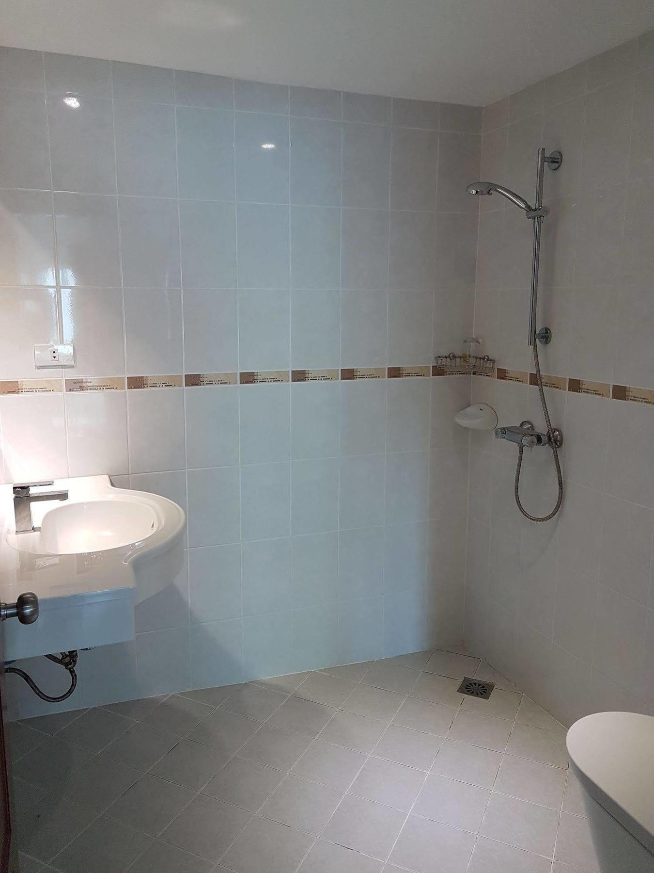 Welcome Inn Hotel @ Karon Beach. Single Room From Only 500 Baht Phuket Dış mekan fotoğraf