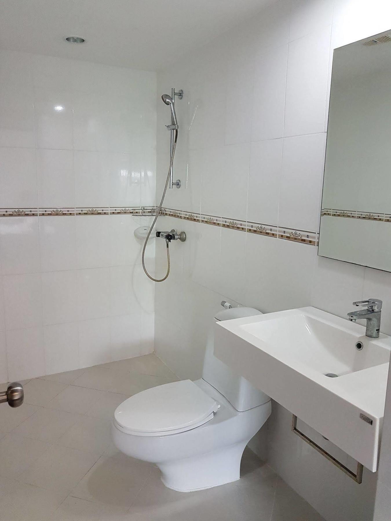 Welcome Inn Hotel @ Karon Beach. Single Room From Only 500 Baht Phuket Dış mekan fotoğraf